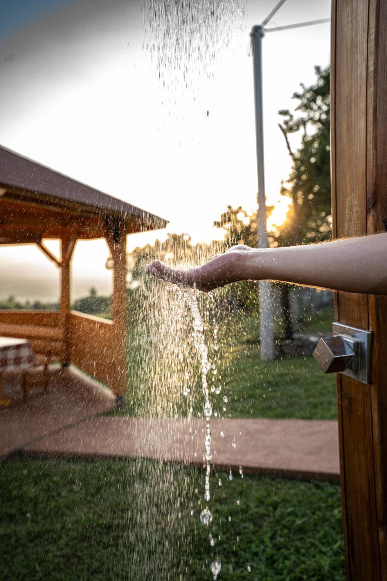 Zlatni Prag - Kraljevo Villa Ngoại thất bức ảnh