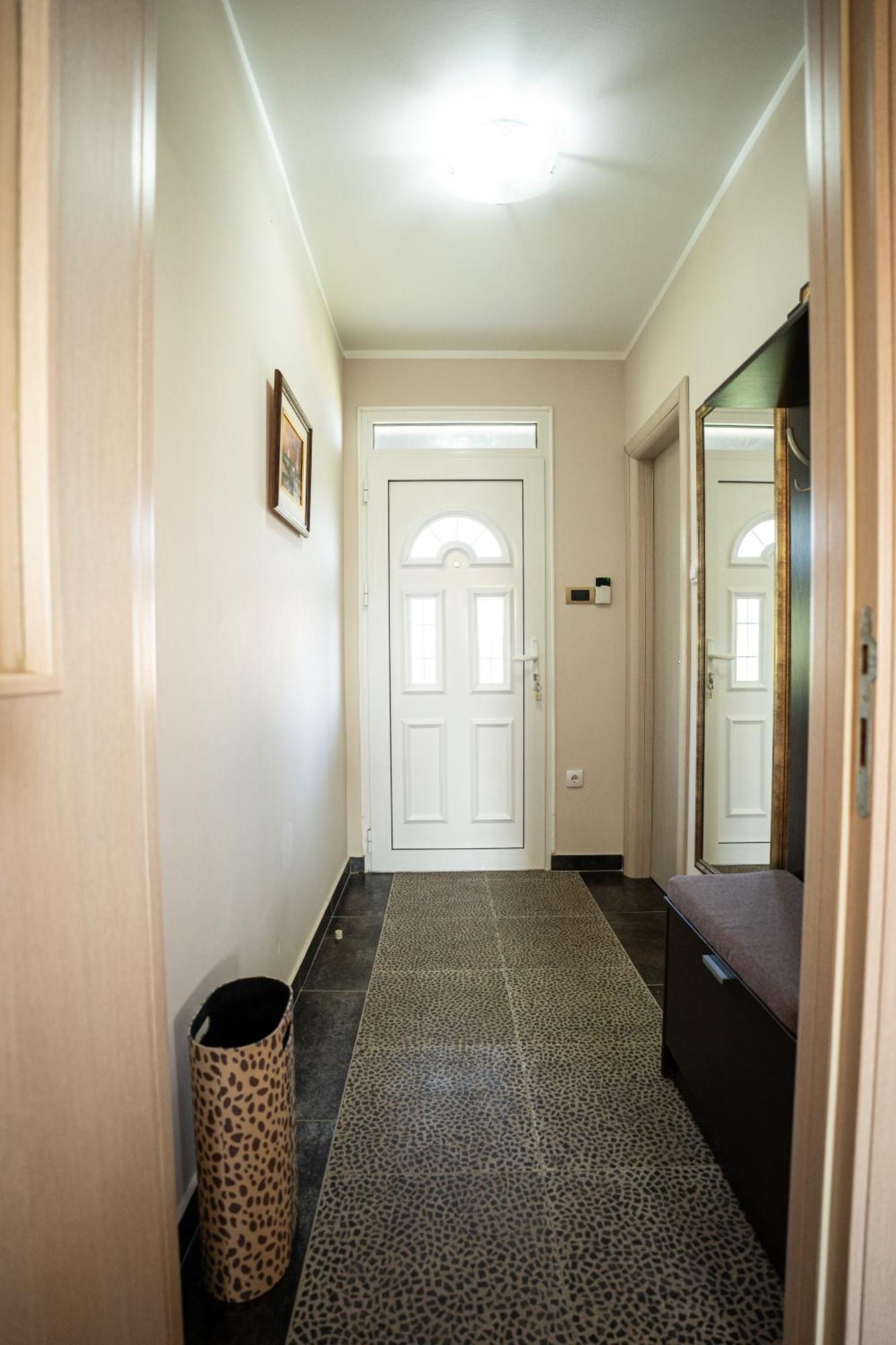 Zlatni Prag - Kraljevo Villa Ngoại thất bức ảnh