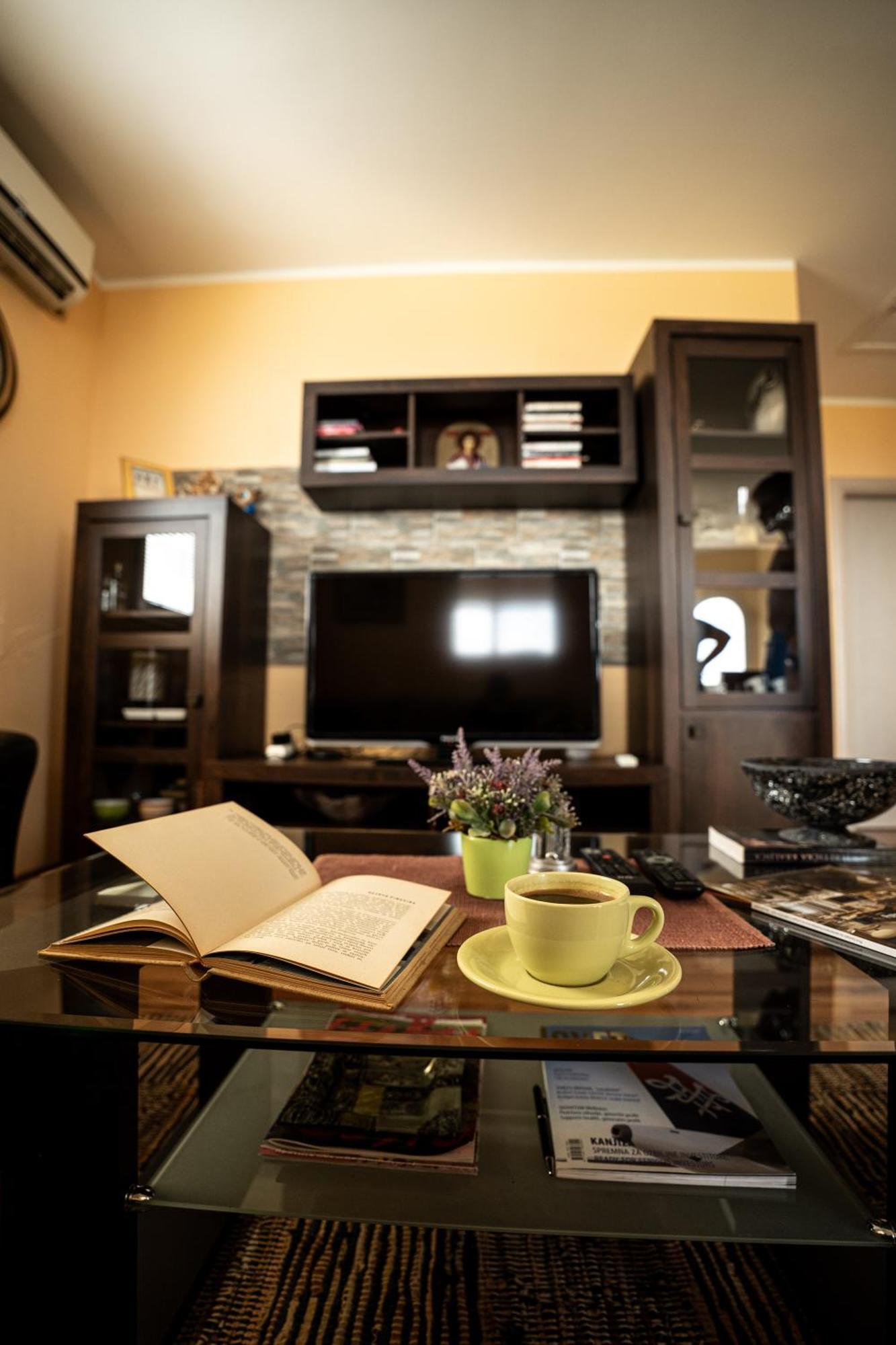 Zlatni Prag - Kraljevo Villa Ngoại thất bức ảnh
